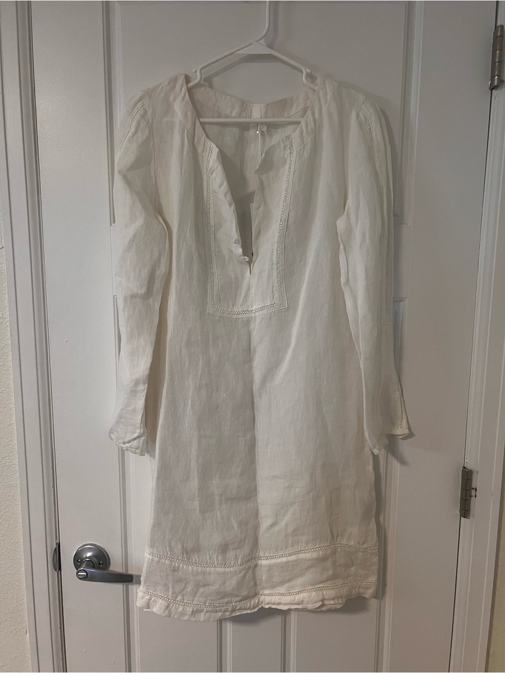 120% Lino White Long-Sleeve Dress